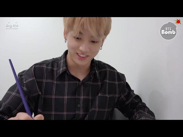 [BANGTAN BOMB] Concentrating on drawing JK - BTS (방탄소년단)