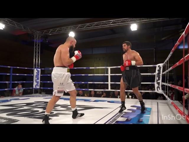 Roberto bakaj len pa ndjenja Serbin ne ring vs