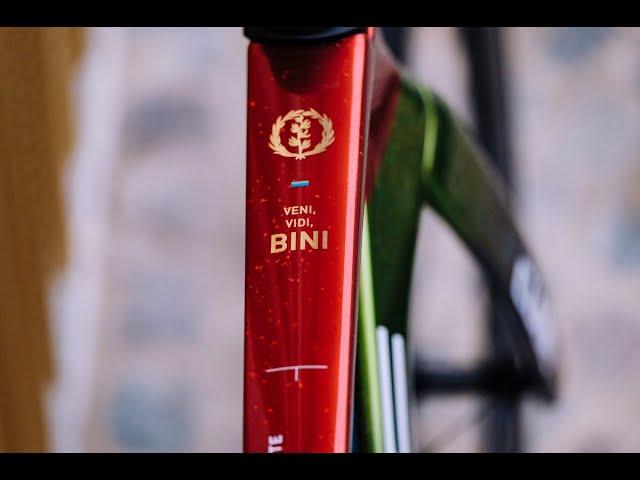 Biniam Girmay will compete in the W.C.Ships with a custom CUBE BIKE painted inthe colors of Flag