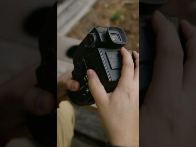 Loading a Bronica ETRSi #shorts #film #photography