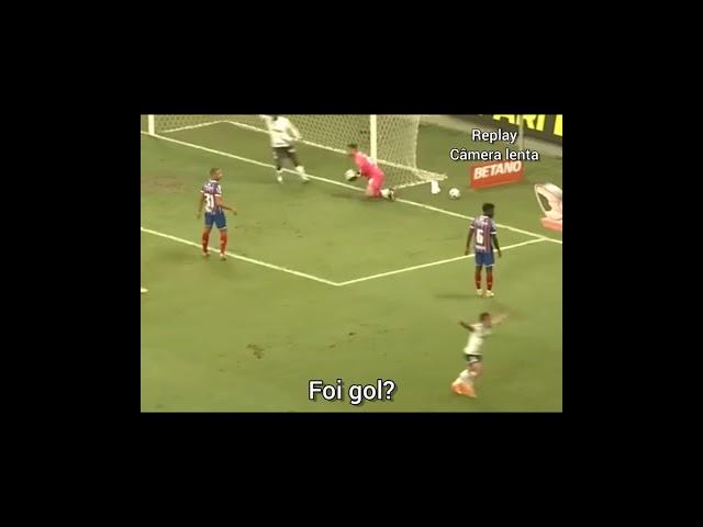 Foi gol ou não foi gol. Replay camera lenta.