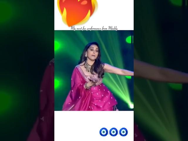 Madhuri Dixit aur Urmila Matondkar dance competition #youtubeindia #viralvideo