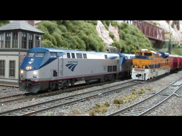 Amtrak Southwest Chief Running at the Palm Beach Model Railroad Club