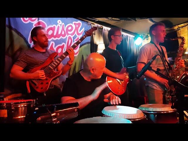 Hadrien Feraud, Loic Pontieux, François Constantin, Vincent Bidal, Audric zic ... au baiser salé