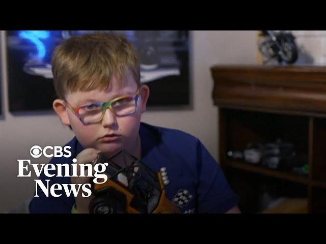 Hundreds of muscle car drivers rally around bullied Alabama boy