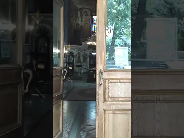 TİFLİS'TE SOKAKLARINI GEZERKEN KİLİSEYE RASTLADIM BAKIN NASILMIŞ