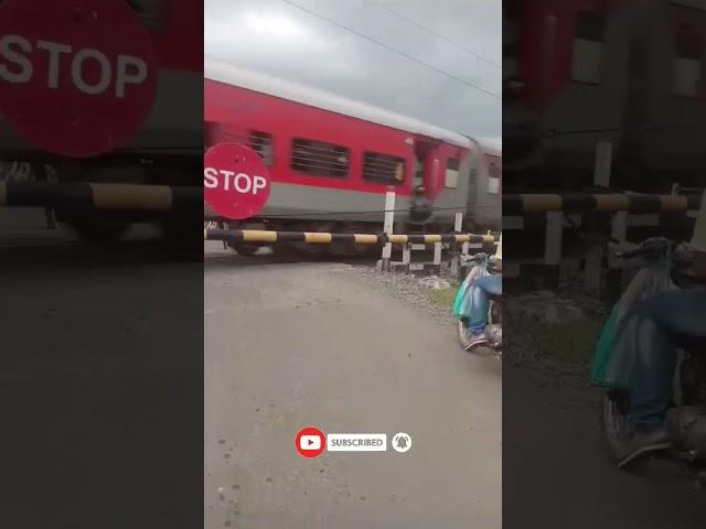 High Speed Locomotive WDM 3A // #railway #wdm3a #vairalshort