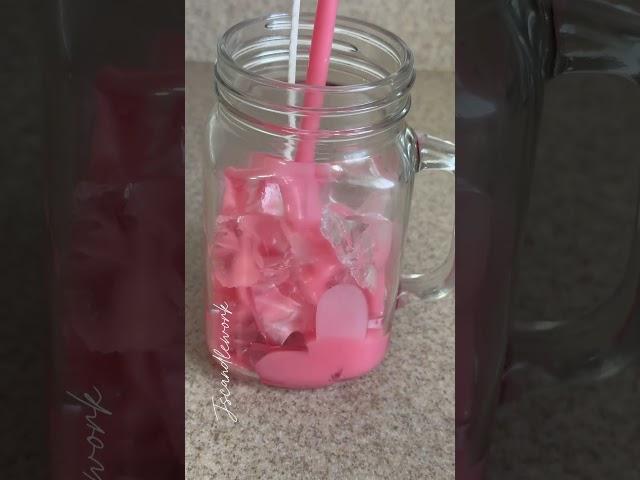 STRAWBERRY SHAKE CANDLE