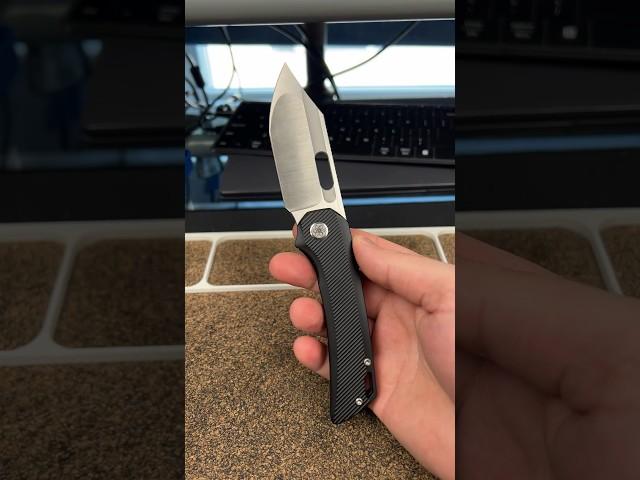 Knife of the Year? #youtubeshorts #tools #edc #leftyedc