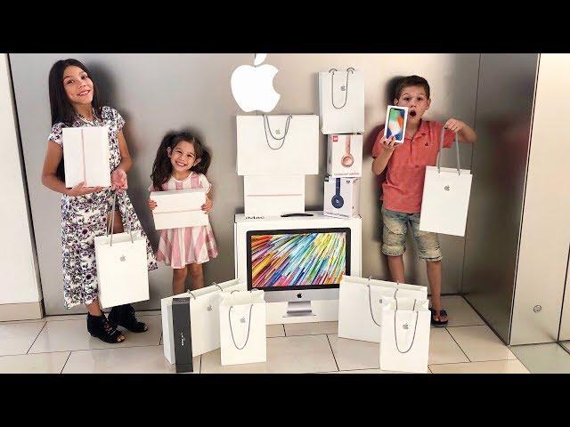 NO BUDGET AT THE APPLE STORE | Familia Diamond