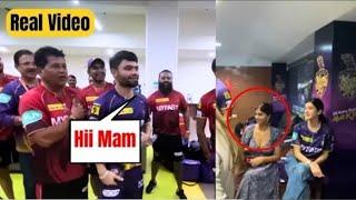 Suhana Khan first time meeted with Rinku Singh in dressing Room after his Heroic innings