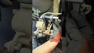 15min Real time Brake Swap #autoservice #brakes #rotor #pads