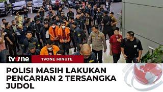 Polisi Tetapkan 2 Tersangka yang Jadi Buron Imbas Judi Online Komdigi | tvOne Minute