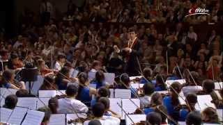 El Sistema • National Children's Symphony Orchestra of Venezuela • Simon Rattle