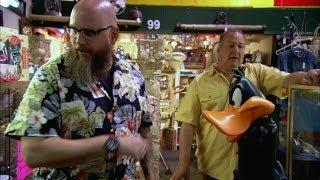 Thrift Hunters: Antiques at the Market