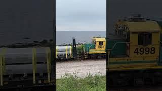 SOPOR pulls cars from Alcoa in Baie-Comeau, QC