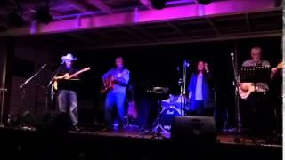 Dehlia Brown with a cool version of 'I Feel Lucky' - Redlands Modern Country Music Club