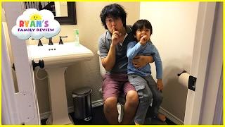 Kid Plays Scavenger Hunt Toys Hide N Seek Activities! Family Fun Playtime Ryan's Family Review