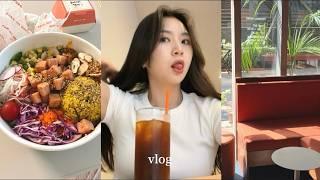 VLOG | 네? 출장이요? 네? 제주도요? | 잔잔브이로그 | 주말 아침 커피맛집 가기 | 집밥 먹는 일상 | 김치찌개 고수 | 용산 용리단길 카페 추천 | 하루 한번 건강챙기기