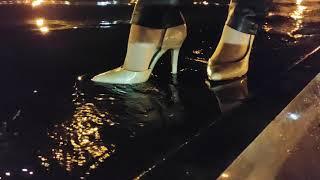 nando muzi high heels wet