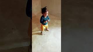 beta kaise dance kar raha#video #viral #shorts