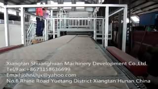 Fully automatic fruit tray forming machine