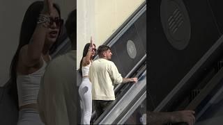 BROMAS PESADAS de cámara OCULTA en escaleras mecánicas #humor #comedia #prank #bromas #risas