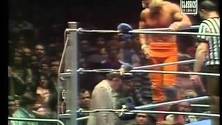 Superstar Billy Graham vs.Dusty Rhodes-MSG-Oct 1977