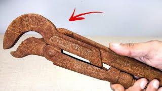 Rusty Antique Corner Pipe Wrench - Restoration