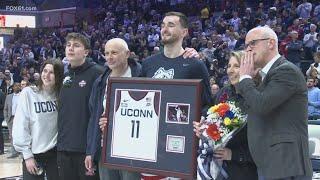 UConn men overwhelm Seton Hall 81-50 in Senior Day masterpiece