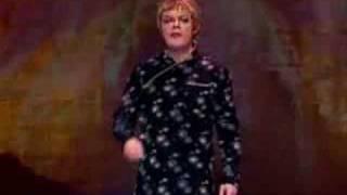 Eddy Izzard American vs. British English Sketch