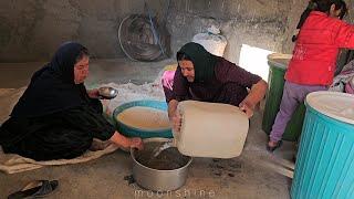 digging a well Mother and grandmother's bakery. Creating a platform for work tools