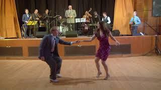 Skye Humphries & Naomi Uyama performing at Uptown Swing Dance with Gordon Webster (11/25/2017)