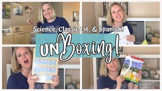 CURRICULUM UNBOXING + a Giveaway (Science, Literature, and Spanish)