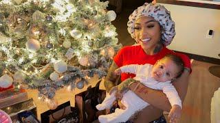 Christmas photoshoot & opening gifts vlog *sahari's first*