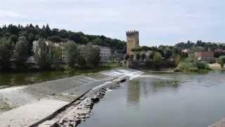 Florence Italy Arno River Mini Water Fall & Canoes