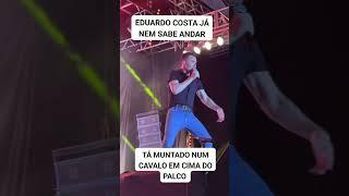  Léo Xavier | Eduardo Costa faz show parecendo que está cag*d0 ou montado num alazão?! #shorts