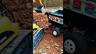 rc dump truk muatan berat