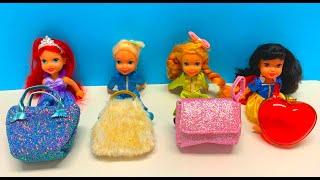 Elsa and Anna toddlers secret bag exchange