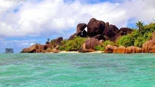 Anse Source d' Argent excursion / La Digue / Seychelles Islands