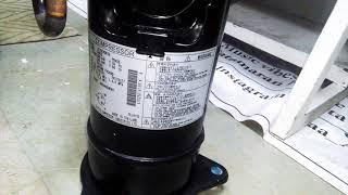 DAIKIN VRV Compressor oil changing.