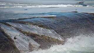 Slo-Mo Ice over the Cedar Rapids Iowa roller dam