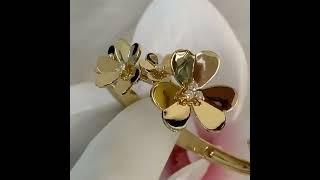 Gold bracelet l @applepieglamorous