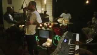 Mac Miller - The Space Migration Sessions - Objects In The Mirror (with The Internet)