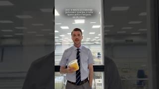 Бумеры говорят с зумерами  а как строятся ваши диалоги на работе? #office #officelife