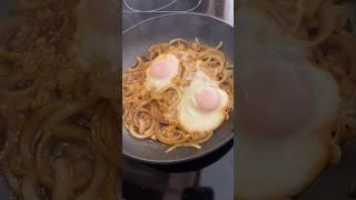 Onion and eggs under 10 minutes