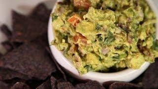 The Domestic Geek: Classic Guacamole Recipe