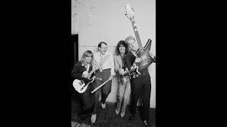 Cheap Trick San Diego, CA 8/19/1977 Bun E's Basement Bootlegs