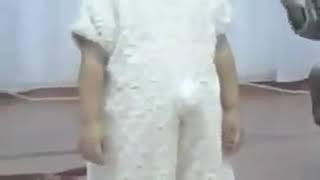 Папа привел сына на утренник