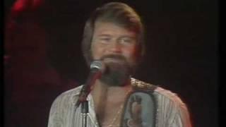 GLEN CAMPBELL LIVE ( i am so lonesome i could cry + southern nights )